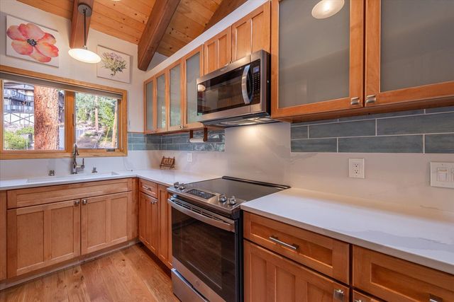 611 Granite Road, Carnelian Bay, CA 96140