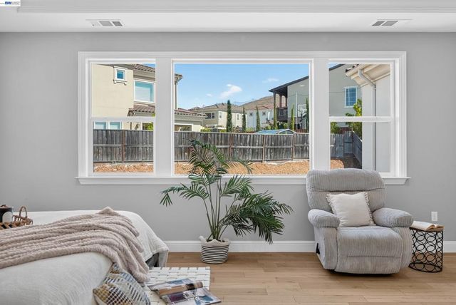 2782 Cathedral Rock Way, Dublin, CA 94568