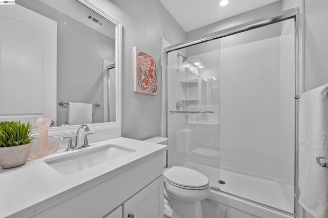 2782 Cathedral Rock Way, Dublin, CA 94568