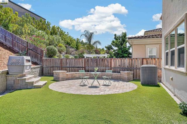 2782 Cathedral Rock Way, Dublin, CA 94568