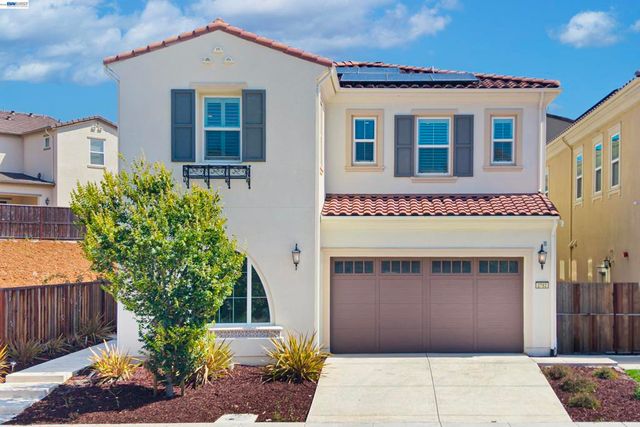2782 Cathedral Rock Way, Dublin, CA 94568