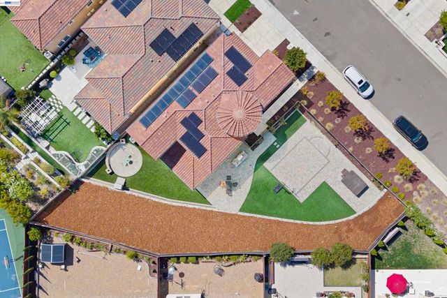 2782 Cathedral Rock Way, Dublin, CA 94568