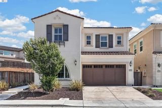 2782 Cathedral Rock Way, Dublin, CA 94568