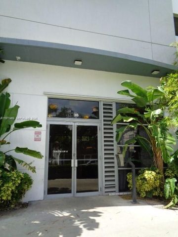 36 NW 6 Ave 608, Miami, FL 33128