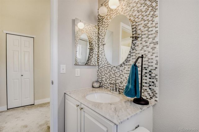 10047 Andrush Court, Lone Tree, CO 80124