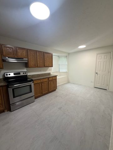 2829 Arcadia Lane, Carrollton, TX 75007