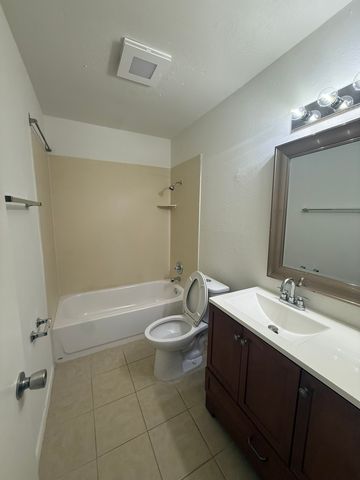 2829 Arcadia Lane, Carrollton, TX 75007