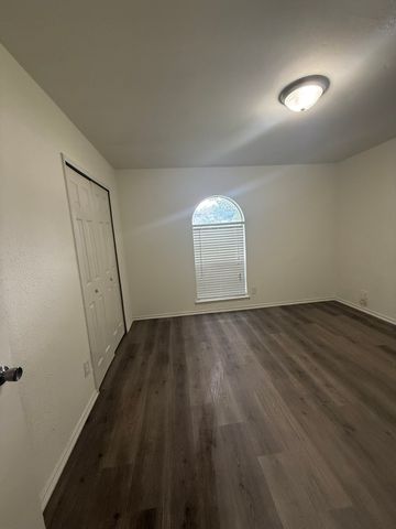 2829 Arcadia Lane, Carrollton, TX 75007