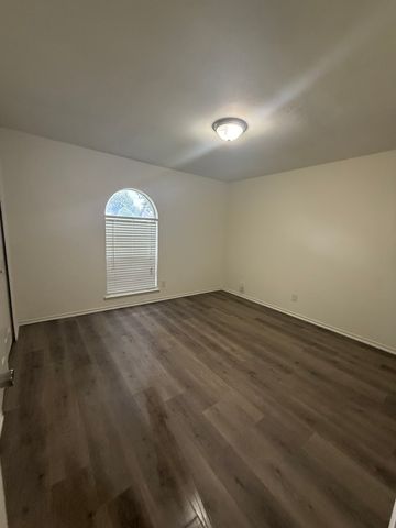 2829 Arcadia Lane, Carrollton, TX 75007