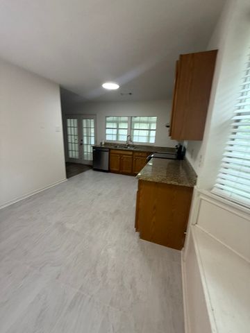 2829 Arcadia Lane, Carrollton, TX 75007