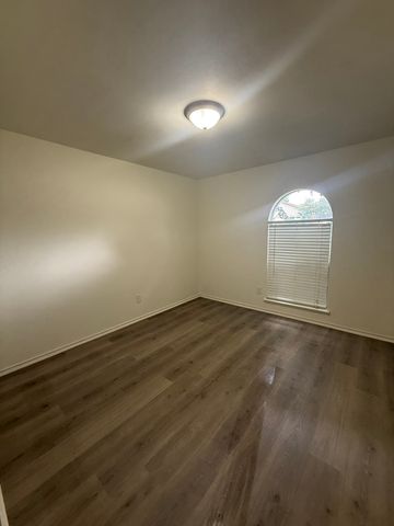 2829 Arcadia Lane, Carrollton, TX 75007