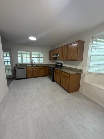 2829 Arcadia Lane, Carrollton, TX 75007