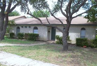 2829 Arcadia Lane, Carrollton, TX 75007