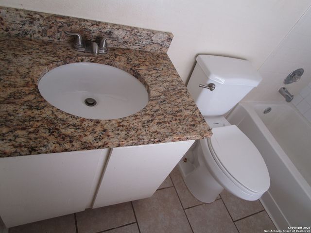 46 Weathering, San Antonio, TX 78238