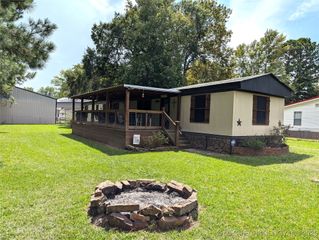 105 Circle Drive, Eufaula, OK 74432