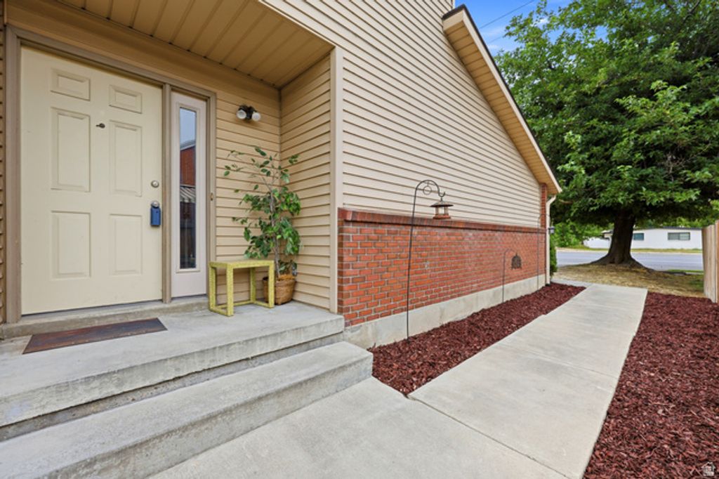 5175 S 900 E, Murray, UT 84117 — photo 5