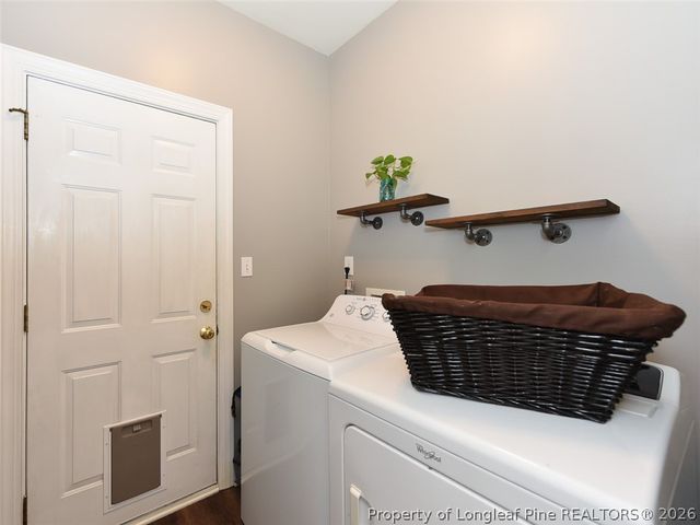 8812 Valley Springs Place, Raleigh, NC 27615