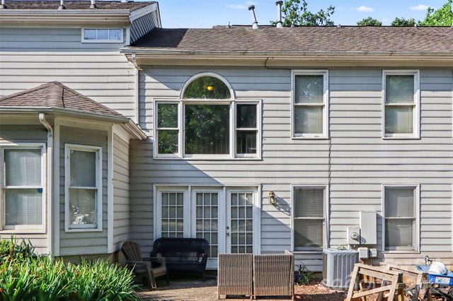 8606 Fox Chase Lane, Charlotte, NC 28269