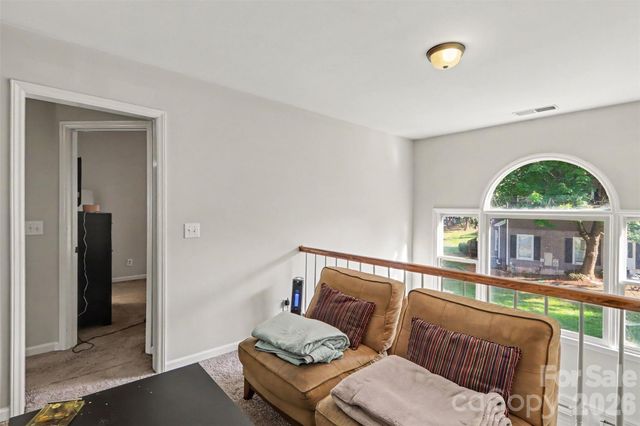 8606 Fox Chase Lane, Charlotte, NC 28269