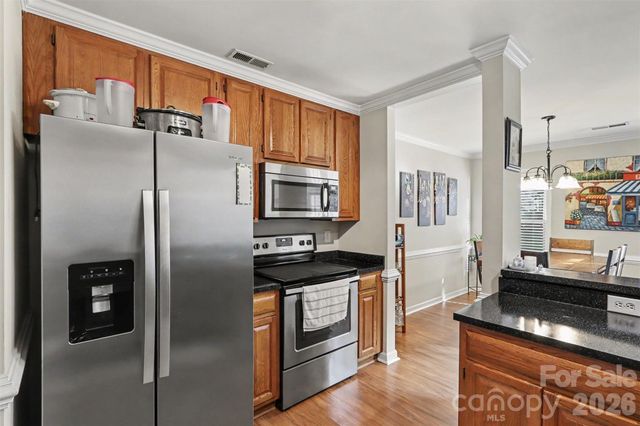 8606 Fox Chase Lane, Charlotte, NC 28269