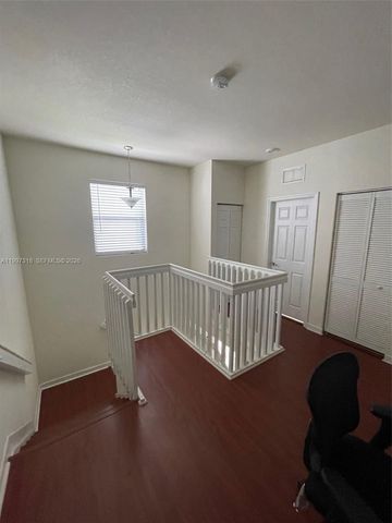 3494 W 103rd Ter, Hialeah, FL 33018