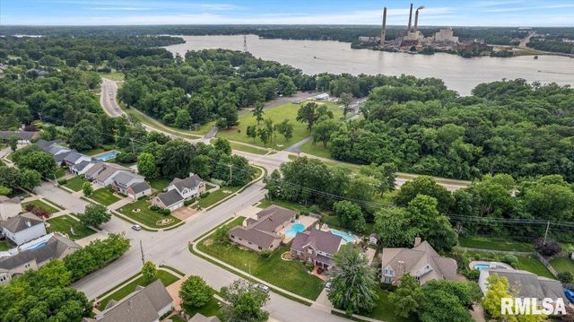 3501 BUCKEYE Drive, Springfield, IL 62712
