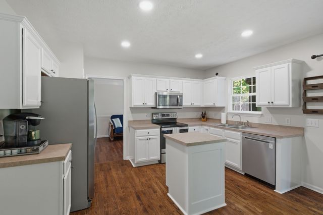 158 Walton Trce, S, Hendersonville, TN 37075