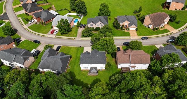 158 Walton Trce, S, Hendersonville, TN 37075