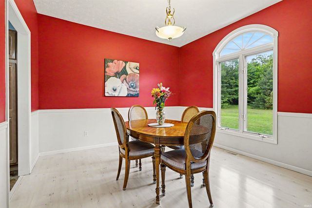 29281 County Road 12, Elkhart, IN 46514