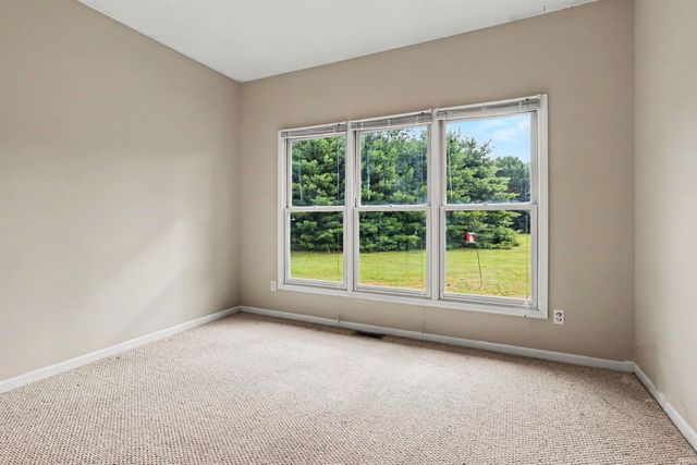29281 County Road 12, Elkhart, IN 46514