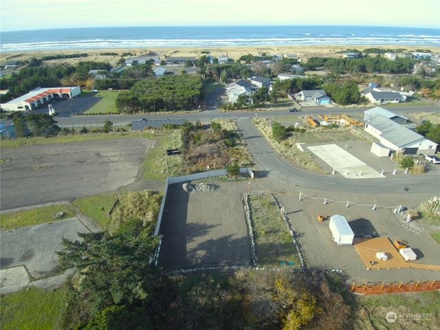 31710 J Place, Ocean Park, WA 98640