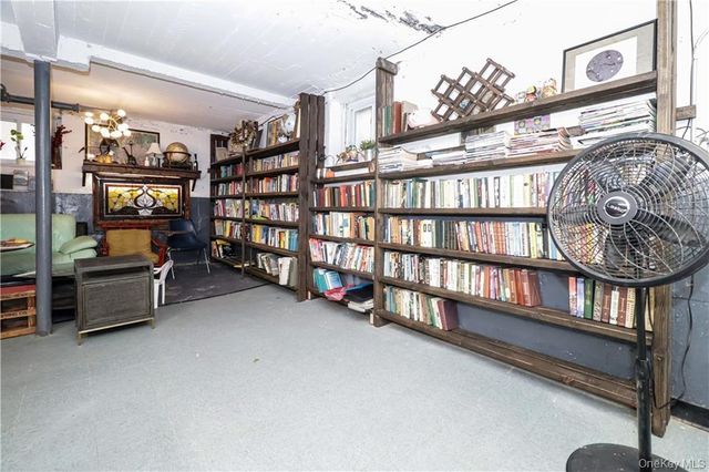 868 E 7th Street 3C, Brooklyn, NY 11230