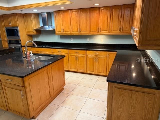 17900 GULF BOULEVARD 18C, St Petersburg, FL 33708