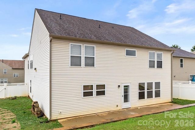 3272 Table Rock Drive, Gastonia, NC 28052