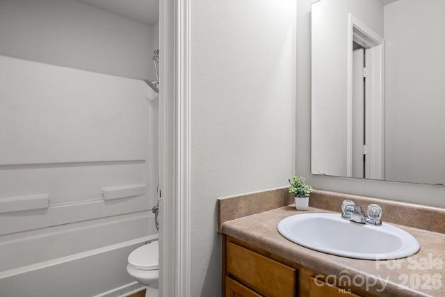 3272 Table Rock Drive, Gastonia, NC 28052