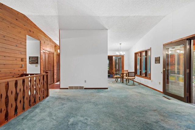 3903 N 7TH DRIVE, Hancock, WI 54943