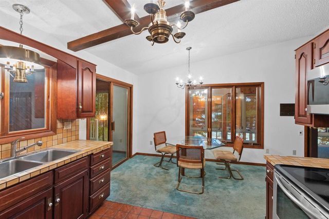 3903 N 7TH DRIVE, Hancock, WI 54943