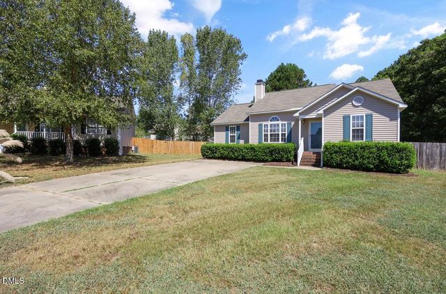 433 Haybale Court, Fuquay Varina, NC 27526