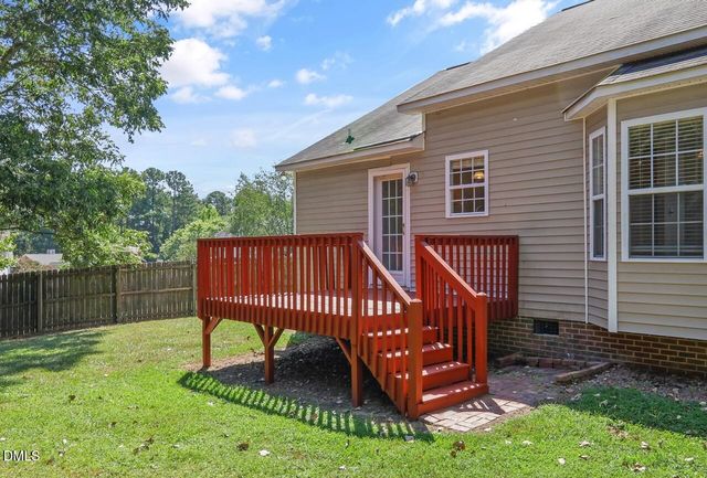 433 Haybale Court, Fuquay Varina, NC 27526