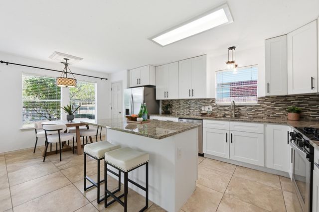 4308 Campo Verde DR, Austin, TX 78749