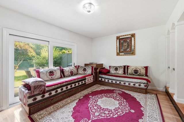 23 Cobblestone Ln 23, Worcester, MA 01606
