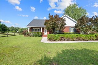 6123 Ranch Road E, Grand Bay, AL 36541