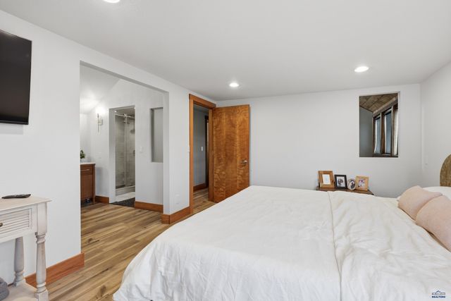 1127 WOODRIDGE DR, Rapid City, SD 57701