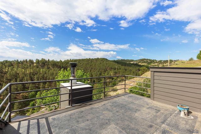1127 WOODRIDGE DR, Rapid City, SD 57701
