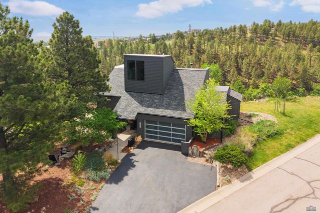 1127 WOODRIDGE DR, Rapid City, SD 57701