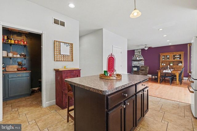 37 PHEASANT HILL DR, Halifax, PA 17032