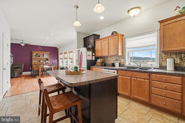 37 PHEASANT HILL DR, Halifax, PA 17032