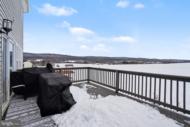 37 PHEASANT HILL DR, Halifax, PA 17032