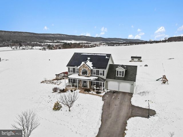 37 PHEASANT HILL DR, Halifax, PA 17032