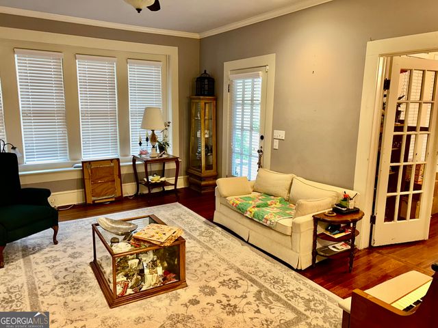 120 S Tusten Street, Elberton, GA 30635
